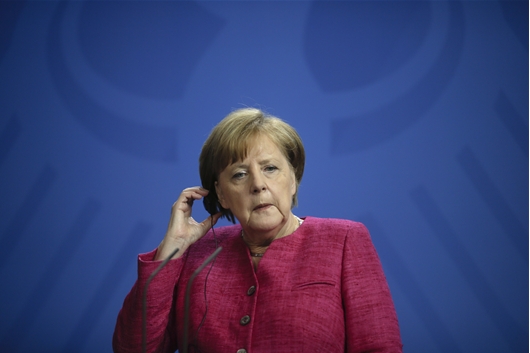 ¸Þ¸£ÄÌ, EU 14°³±¹°ú ³¹Îµé µµÂø ù ±¹°¡·Î ¼Ûȯ ÇÕÀÇ